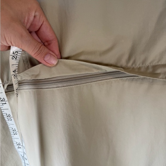 Men's Tan Travelsmith Vest - Picture 9 of 11